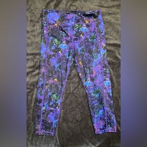 Women’s Constantly Varied Gear Cropped Cosmic Leggings size large